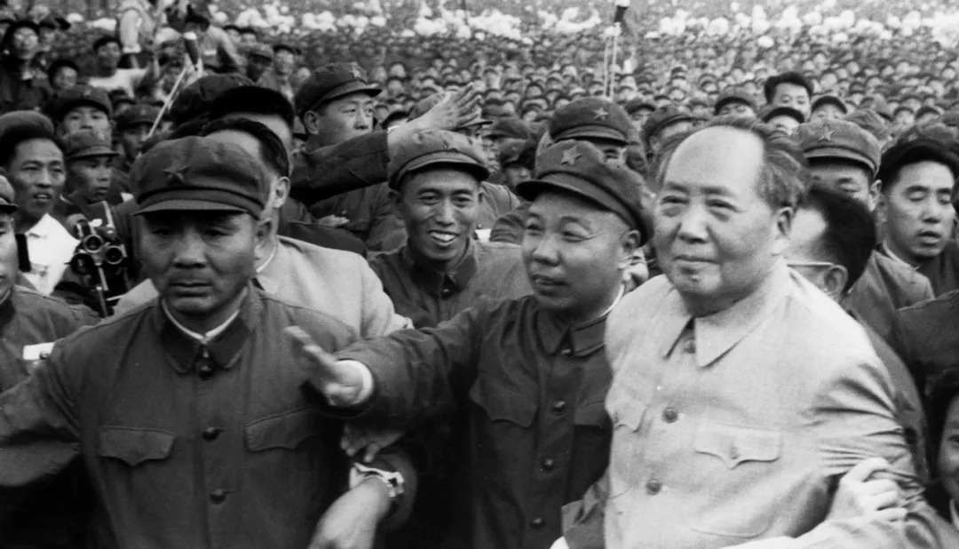 速看,新课本毛主席不再背负“错误”!